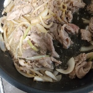 豚こま切れ肉で★美味しい生姜焼き